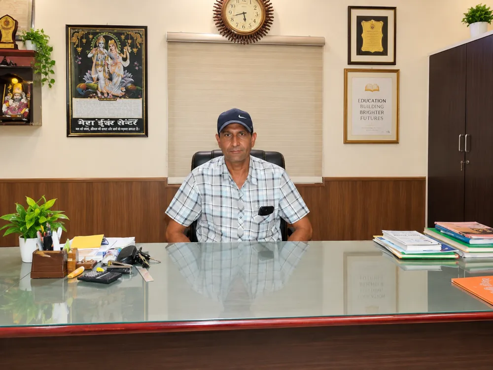 Mr. Sanjay Kumar